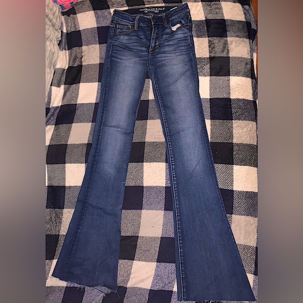 American Eagle Hi-Rise Flare jeans, size 0 long, medium/dark blue wash